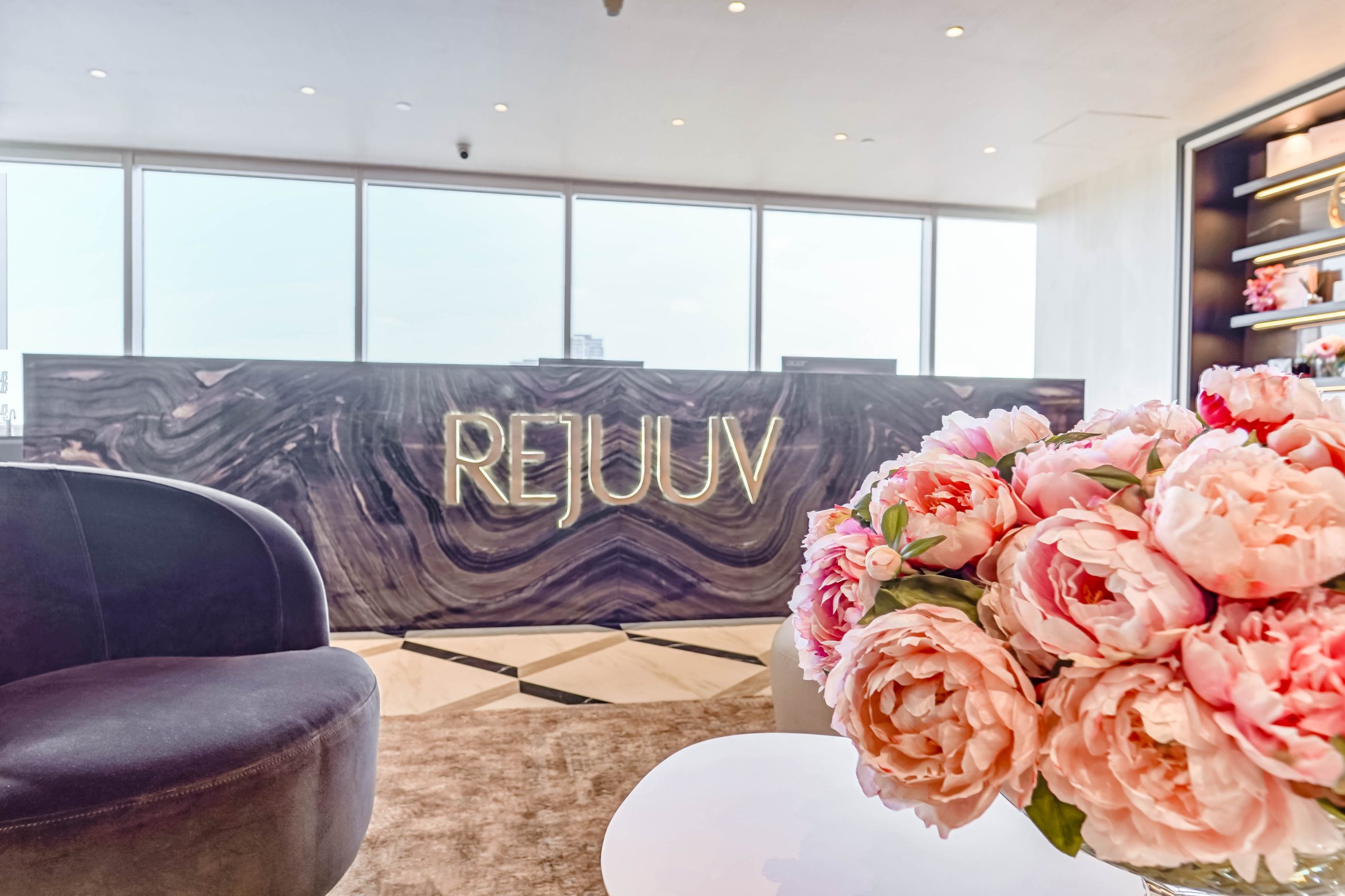 Luxury reception lobby at Rejuuv Medi Spa in Yorkville, an award-winning provider of high-quality rejuvenation therapies.