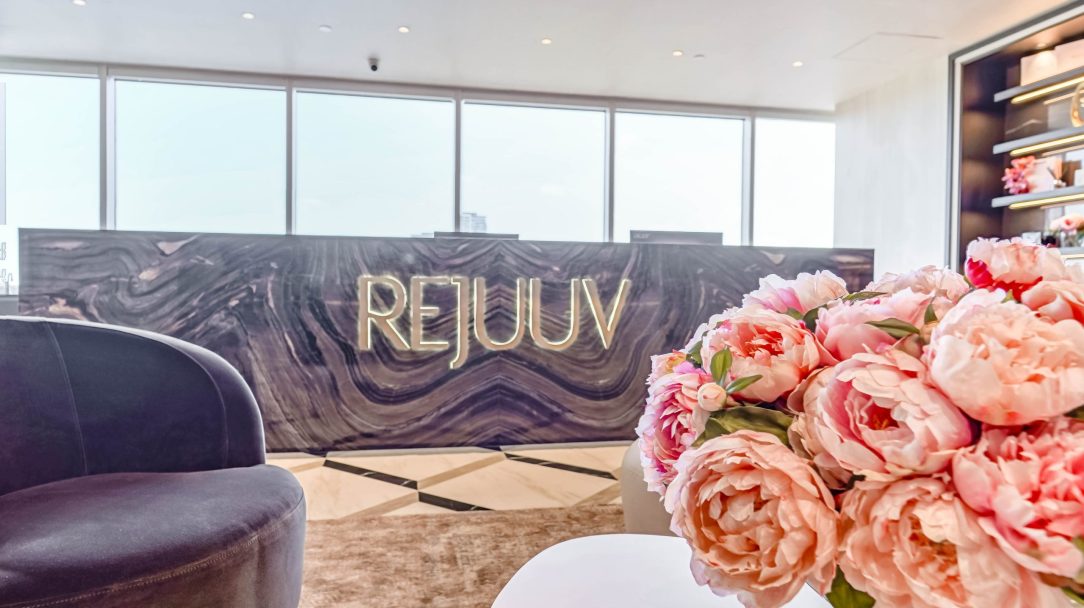 Luxury reception lobby at Rejuuv Medi Spa in Yorkville, an award-winning provider of high-quality rejuvenation therapies.